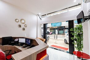 RedDoorz Plus @ Centrium Katamso Medan