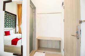 RedDoorz Plus @ Centrium Katamso Medan