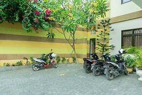 RedDoorz @ Gatot Subroto Ende