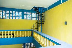 RedDoorz near H. Hasan Aroeboesman Airport