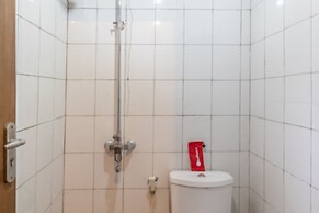 RedDoorz @ Omah Kayu Homestay