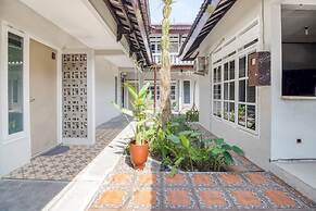 RedDoorz near Malioboro Tugu Station Jogja 2