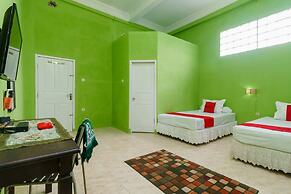 RedDoorz Syariah near Museum Tsunami Aceh 2
