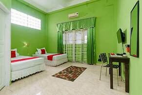 RedDoorz Syariah near Museum Tsunami Aceh 2