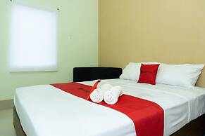 RedDoorz near Alun Alun Madiun