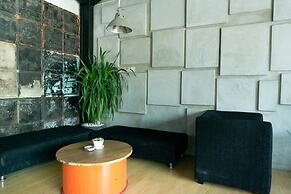 RedDoorz near Alun Alun Madiun