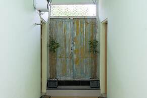 RedDoorz near Alun Alun Madiun