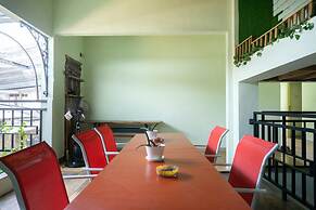 RedDoorz near Alun Alun Madiun