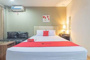 RedDoorz Plus near Sepinggan Airport 3