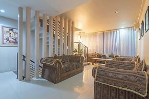 RedDoorz Plus near Sepinggan Airport 3