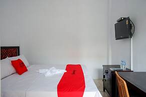 RedDoorz Syariah near Alun Alun Balai Kota Tegal