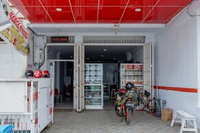 RedDoorz @ Hotel Bravo Pantai Kamali Bau Bau