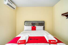 RedDoorz Plus near RSUD Dr. Pirngadi Medan 2 - Hostel