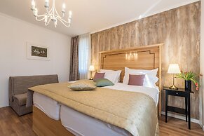 Plitvice Falls Cottage