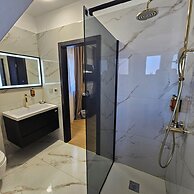 Plitvice Falls Cottage