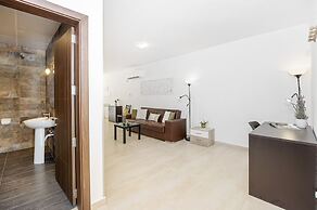 Summer Breeze Comfort Apartments by Getaways Malta