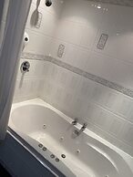 The Bessemer Hotel Carvery and Grill