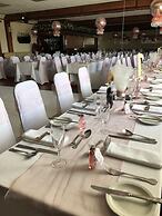 The Bessemer Hotel Carvery and Grill