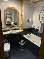 The Bessemer Hotel Carvery and Grill