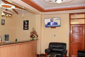 Mountain Breeze Hotel