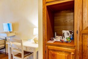 Moma Hotel Cannigione