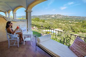 Moma Hotel Cannigione