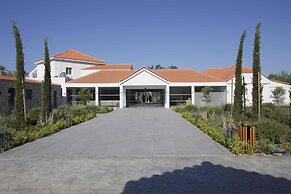 Paleros Beach Resort