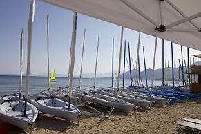 Paleros Beach Resort