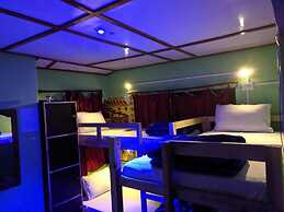 EL PROFESOR MCLEODGANJ