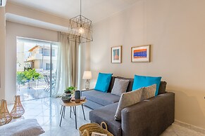 Nautilus Charm Apartment