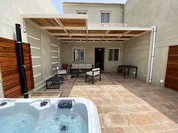 Andros 4 All Seasons Villas & Suites