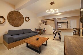 Andros 4 All Seasons Villas & Suites