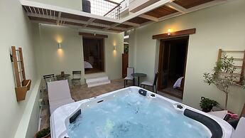 Andros 4 All Seasons Villas & Suites