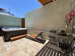 Andros 4 All Seasons Villas & Suites