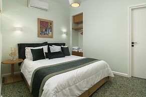 Andros 4 All Seasons Villas & Suites