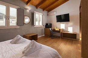 Andros 4 All Seasons Villas & Suites