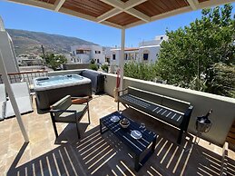 Andros 4 All Seasons Villas & Suites