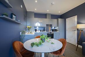 Elliot Oliver - Loft Style 2 Bedroom Apartment With Parking In The Doc