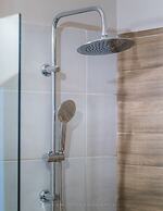 Brand new apartment touching Acropolis