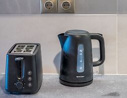 Brand new apartment touching Acropolis