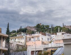 Brand new apartment touching Acropolis