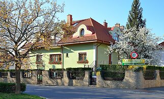 Vadászkürt szálláshely Sopron (ra)