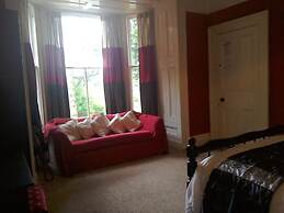 6-bed House in Snowdonia With Your own Private pub