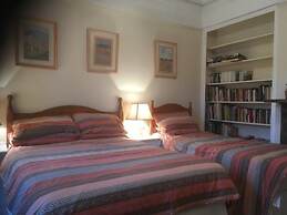 6-bed House in Snowdonia With Your own Private pub