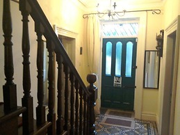 6-bed House in Snowdonia With Your own Private pub