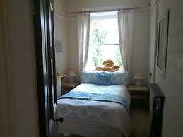 6-bed House in Snowdonia With Your own Private pub