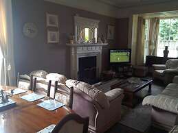 6-bed House in Snowdonia With Your own Private pub