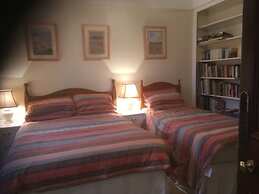 6-bed House in Snowdonia With Your own Private pub