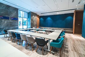 Holiday Inn Express Pengzhou Downtown by IHG