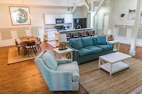 Condos at The Ray
